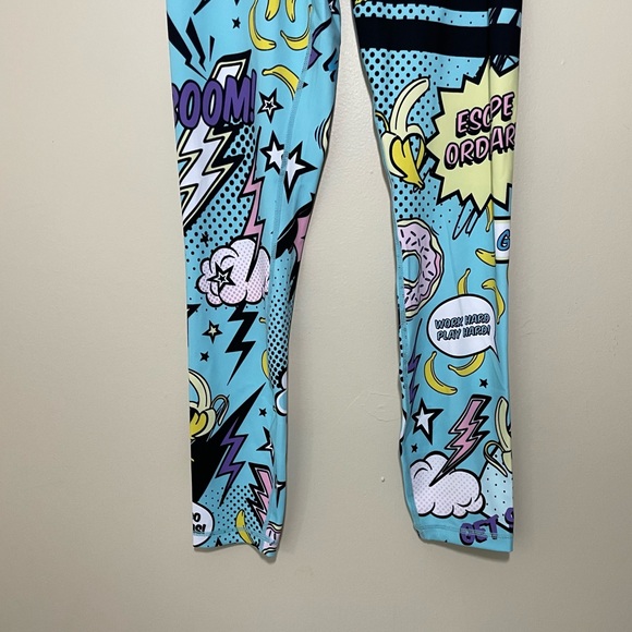 Stronger by Ice Cream Pop Sports Bra and Leggings Workout Set - Picture 6 of 13